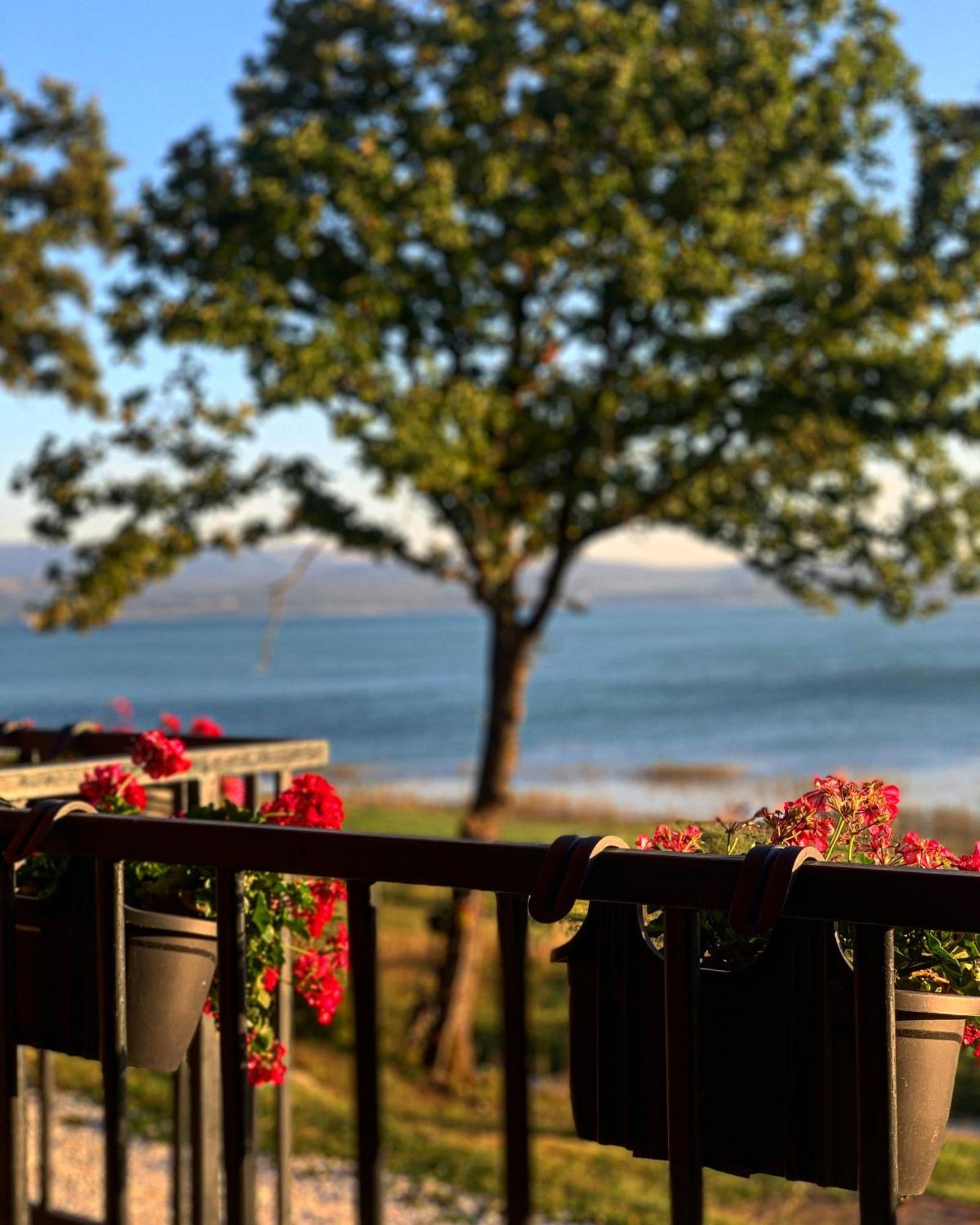 Lake House Beliz ลิฟโน ภายนอก รูปภาพ