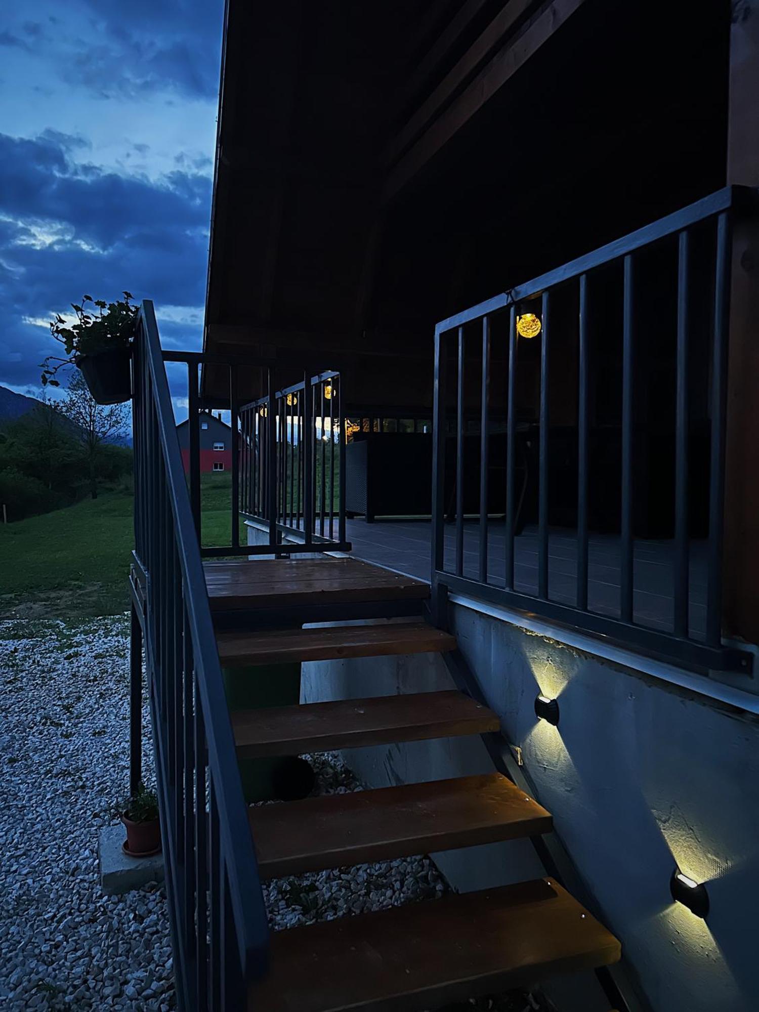 Lake House Beliz ลิฟโน ภายนอก รูปภาพ